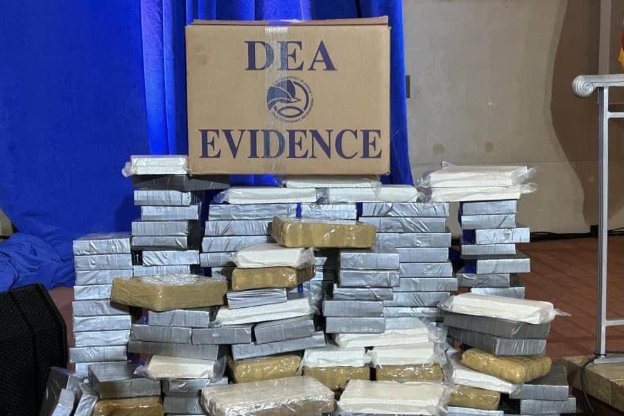 DEA lanza "Proyecto Portero" para desmantelar a "guardianes" de cárteles
