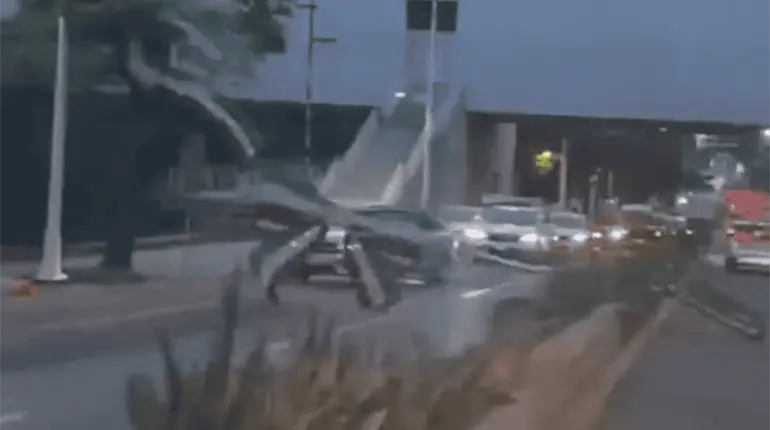 ¡Apenas duró 1 día! Cae adorno patrio por el MUSEVI