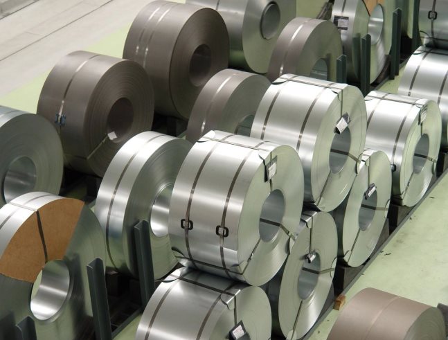 Agrega EE. UU. aranceles a 407 nuevos productos derivados del acero y aluminio