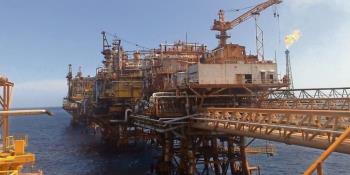"Piratas" asaltan plataforma de Pemex en Campeche