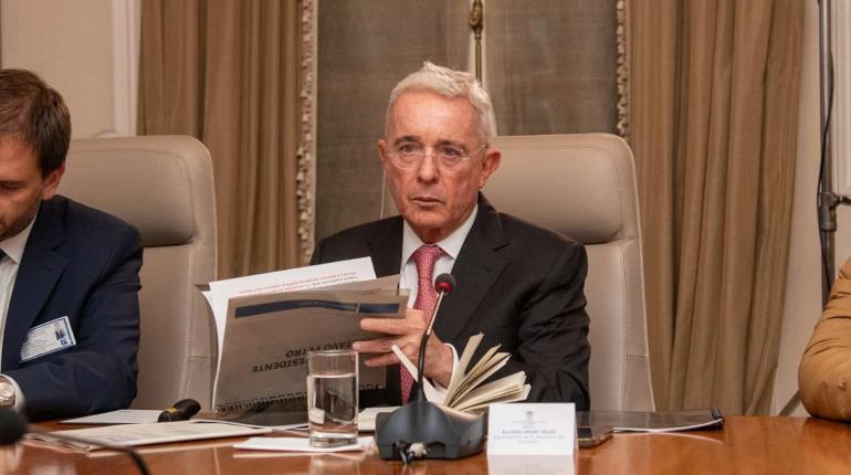 Tribunal ordena libertad inmediata del expresidente colombiano, Álvaro Uribe