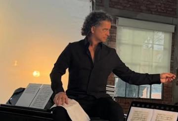Presenta Chacho Gaytán "Sirenas", una producción musical homenaje a las mujeres de su vida
