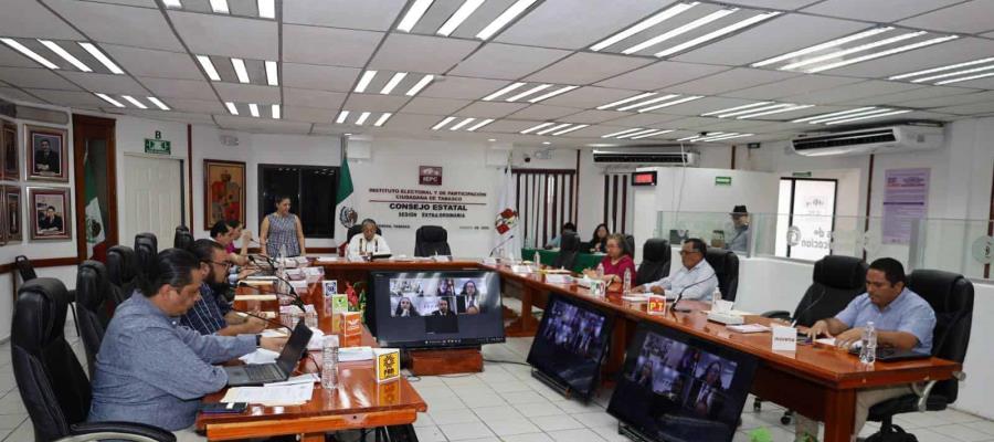 Declara IEPC inexistencia de propaganda personalizada y uso indebido de recursos en informes del Ejecutivo Declara IEPC inexistencia de propaganda personalizada y uso indebido de recursos en informes del Ejecutivo