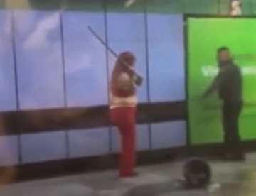 Agreden a Policía de la SSC en la estación UAM-Iztapalapa de la Línea 8 del Metro de la CDMX