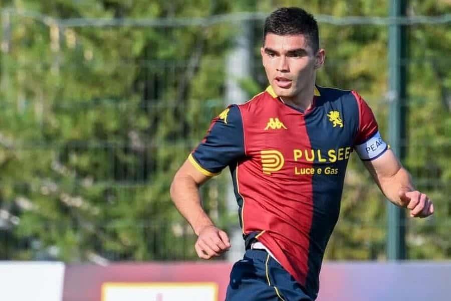 Johan Vásquez iniciará su quinta temporada en la Serie A y su primera como capitán del Genoa Johan Vásquez iniciará su quinta temporada en la Serie A y su primera como capitán del Genoa