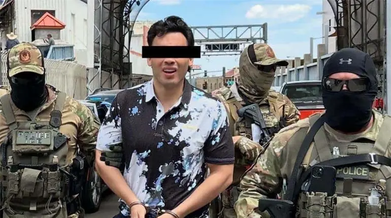 Vinculan a proceso a Julio César Chávez Jr., por delincuencia organizada