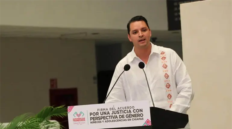 Ministro electo, Arístides Guerrero, sufre accidente automovilístico