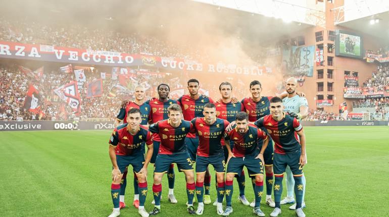 Johan Vásquez debuta como capitán del Genoa con empate sin goles