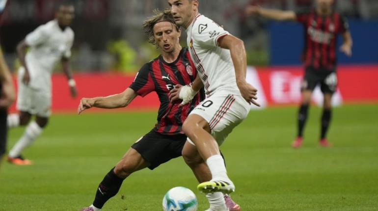Milan pierde por primera vez en su historia en San Siro ante Cremonese