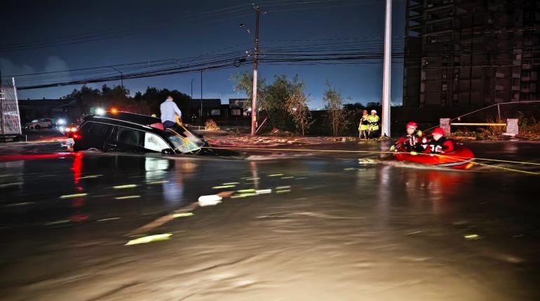 Lluvias en Querétaro, cobran 2 víctimas mortales y dejan bajo el agua al Tec de Monterrey