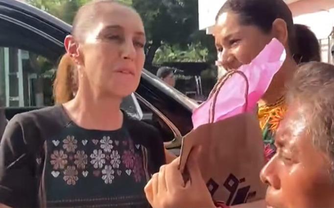 Uy no mi amor, no recibo regalos de ellos; Sheinbaum rechaza regalo del exgobernador de Guerrero