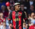 Rumores colocan al mexicano Julián Araujo en el Sevilla