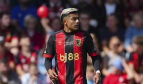 Rumores colocan al mexicano Julián Araujo en el Sevilla