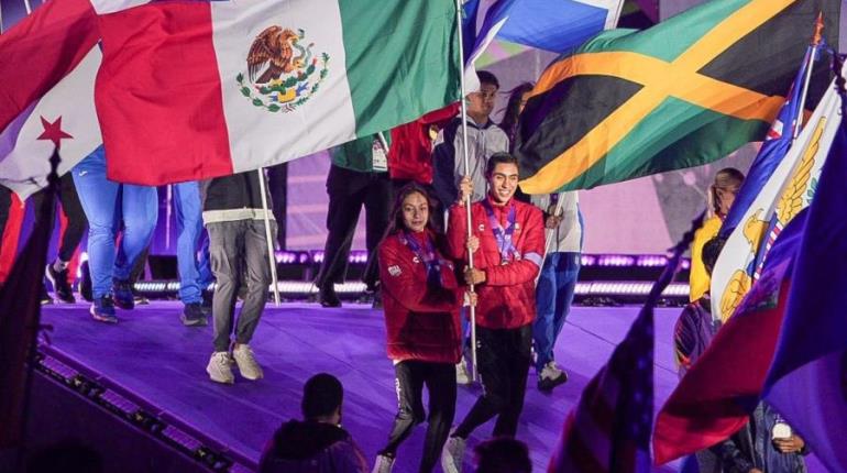 Felicita Sheinbaum a deportistas por resultados en Panamericanos Junior