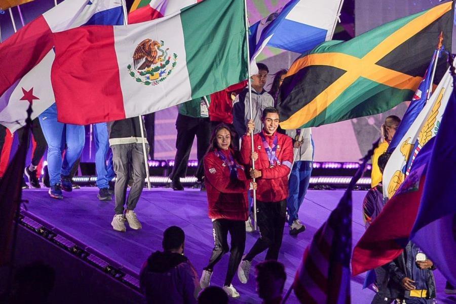 Felicita Sheinbaum a deportistas por resultados en Panamericanos Junior