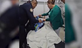 Hallan a bebé recién nacido en baño público del Metro en la alcaldía Iztapalapa