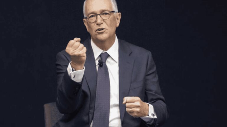 Salinas Pliego revela tener demanda contra AMLO por incumplimiento de contrato