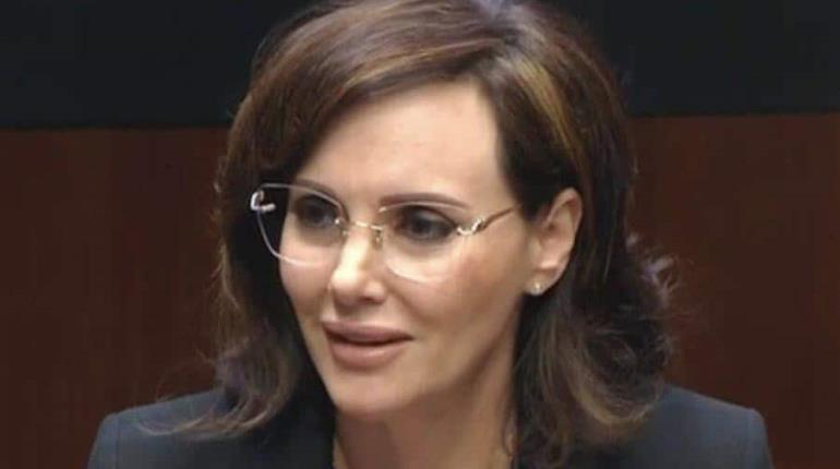 Desmiente Sheinbaum intensiones de desaforar a Lilly Téllez