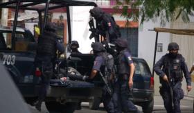 Libera FGE Chiapas a 46 de los 48 policías municipales detenidos por privación ilegal de la libertad