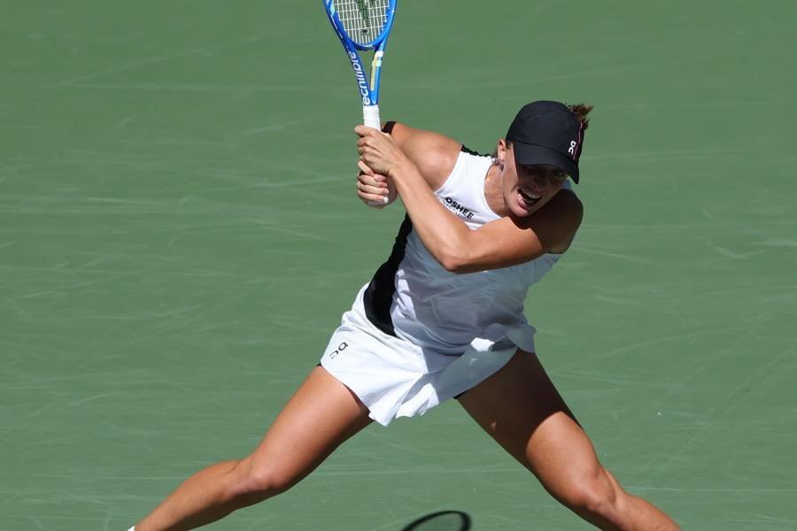 Iga Swiatek avanza sin problemas la primera ronda del US Open Iga Swiatek avanza sin problemas la primera ronda del US Open
