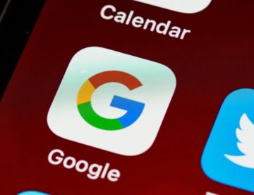 Rusia multa a Wikipedia y a Google por violar leyes locales