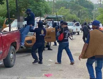 Comunidades indígenas de Ayutla se “levantan en armas” tras masacre de 13 miembros de la UPOEG