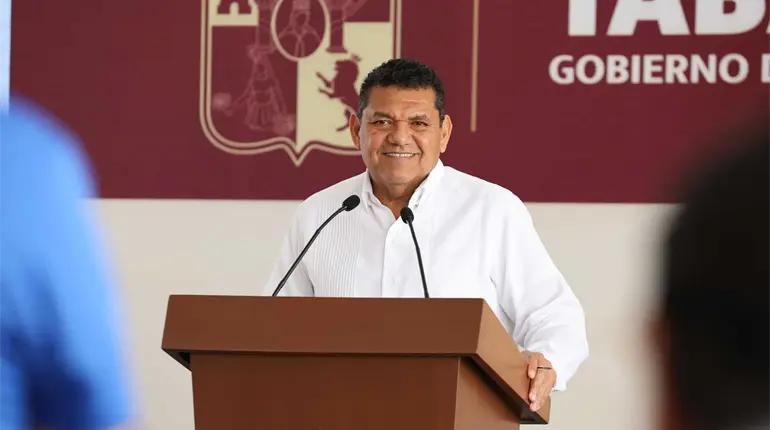 En 2026 podría iniciar ampliación a 4 carriles de la Villahermosa–Frontera: May tras reunión con SICT