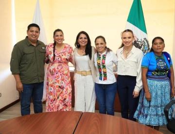 Se disculpa Katia Ornelas con corredora rarámuri tras polémica por presunta “exclusión”