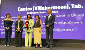 Recibe alcaldesa de Centro premio nacional a la gestión integral del agua por Acueducto Usumacinta y Potabilizadora Carrizal III