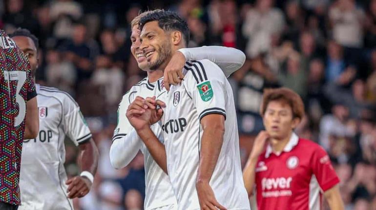 Raúl Jiménez marca su primer gol de la temporada en victoria del Fulham en la Carabao Cup