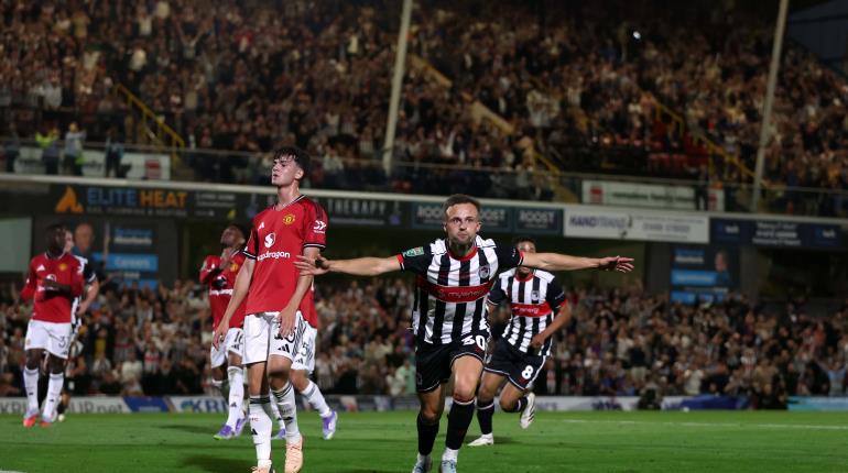 Manchester United es eliminado de la Carabao Cup, ¡por un equipo de cuarta división!