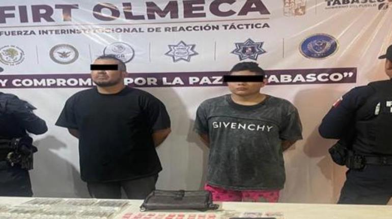 Recupera FIRT Olmeca vehículo con reporte de robo y detienes a dos personas