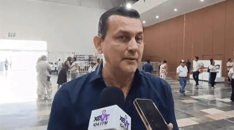 Analiza Gobierno de Tabasco iniciar con escuelas, transición a energías renovables: SEMADES