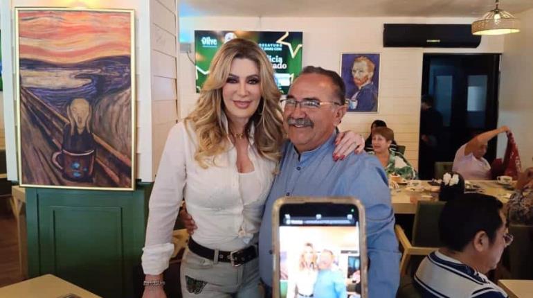 Felicia Mercado convive con sus fans en Olive Restaurant Villahermosa