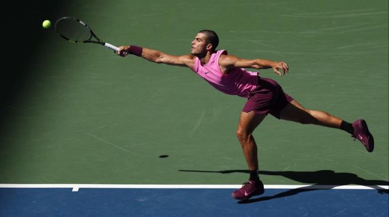 Carlos Alcaraz avanza a los cuartos del US Open sin ceder ningún set