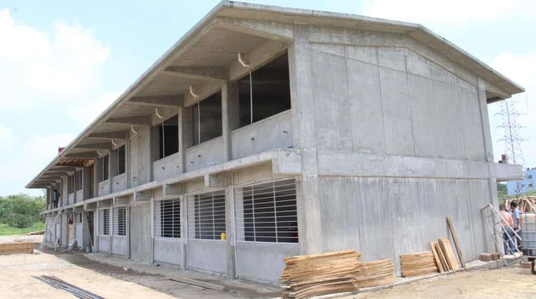Asegura el gobernador May que, en dos semanas ya estarán concluidas las escuelas en proceso de construcción