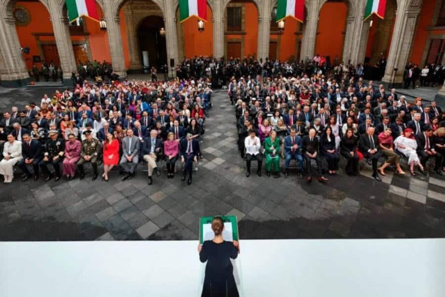 Gobernadores, funcionarios y ministros, expresan su apoyo a Sheinbaum durante su informe de Gobierno Gobernadores, funcionarios y ministros, expresan su apoyo a Sheinbaum durante su informe de Gobierno