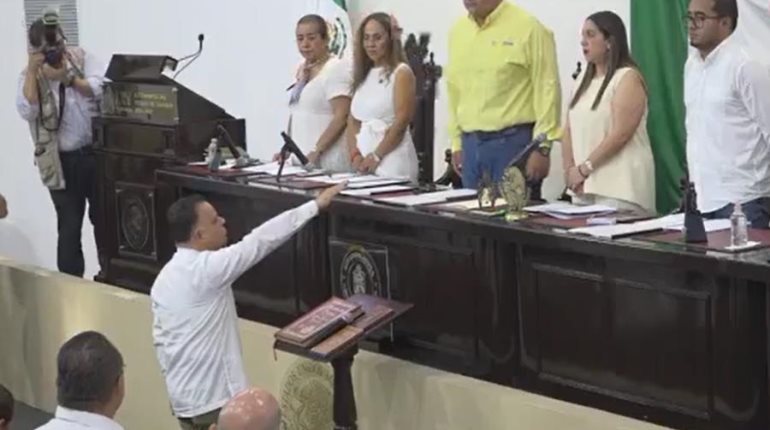 Reeligen diputados a Marcos Rosendo Medina como presidente de la Mesa Directiva de Segundo Año Legislativo