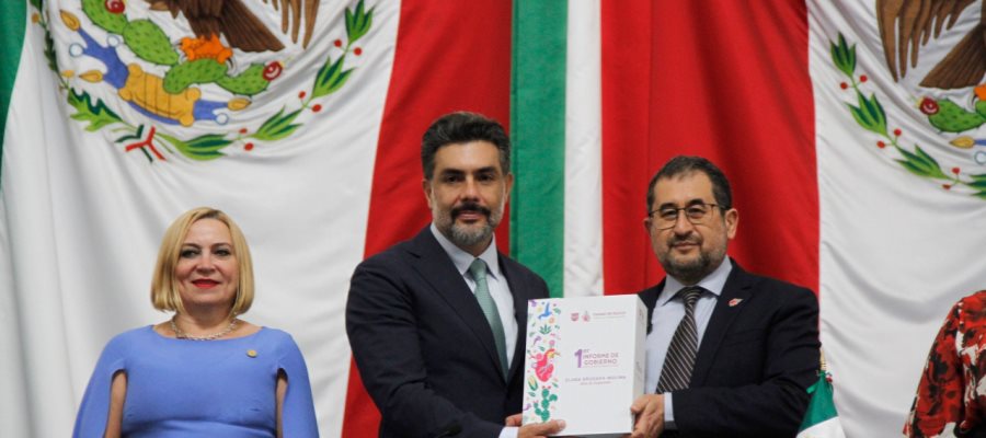 Clara Brugada env&iacute;a al Congreso de la CDMX su Primer Informe de Gobierno