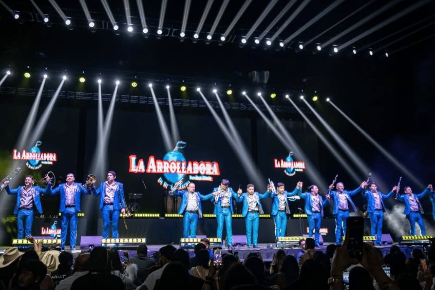 La Arrolladora Banda Limón se presentará en la noche del Grito de Independencia en CDMX La Arrolladora Banda Limón se presentará en la noche del Grito de Independencia en CDMX