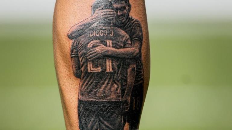 Rúben Neves se hace tatuaje en honor a su mejor amigo, Digo Jota