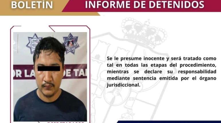 Aseguran a dos sujetos con ponchallantas, drogas y arma en Centro