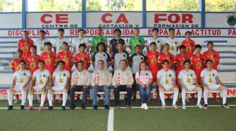 Felinos 48 recibe uniformes para la temporada 2025-26 de Liga TDP Mx