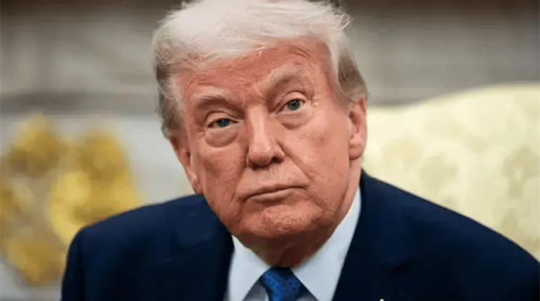 Trump anuncia cambio de nombre del Departamento de Defensa a Departamento de Guerra