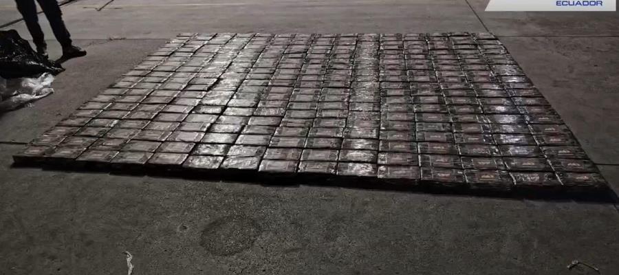 Incautan 300 bloques de cocaína en Ecuador que serían enviados a México