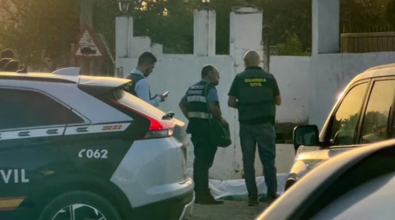 2 muertos y un herido deja ataque a balazos en Sevilla, España