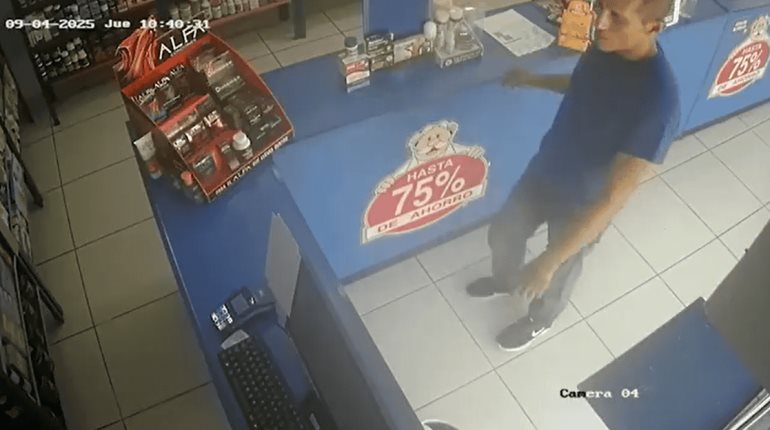 Asalta 2 sucursales de Farmacias Similares, el mismo día en Villahermosa