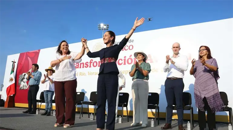 Desde Veracruz anuncia Sheinbaum reactivación de la industria petroquímica