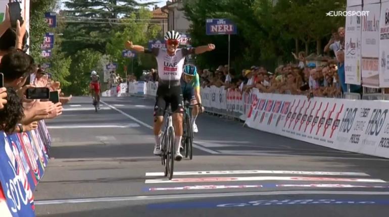 Isaac del Toro consigue su victoria 10 de la temporada en el GP de Industria & Artigianato