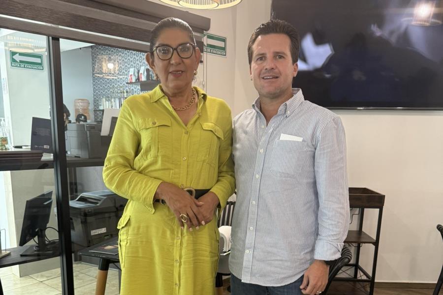 Gerardo Gaudiano suma a MC a la exmorenista jalapaneca María Eugenia Zurita Cortés